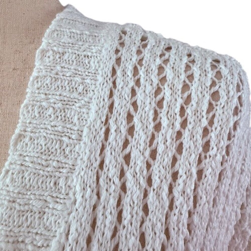 Torrid Open Stitch White Cardigan Poncho Sweater Short Sleeves 3/4 = 22/24 NWT - Picture 4 of 16